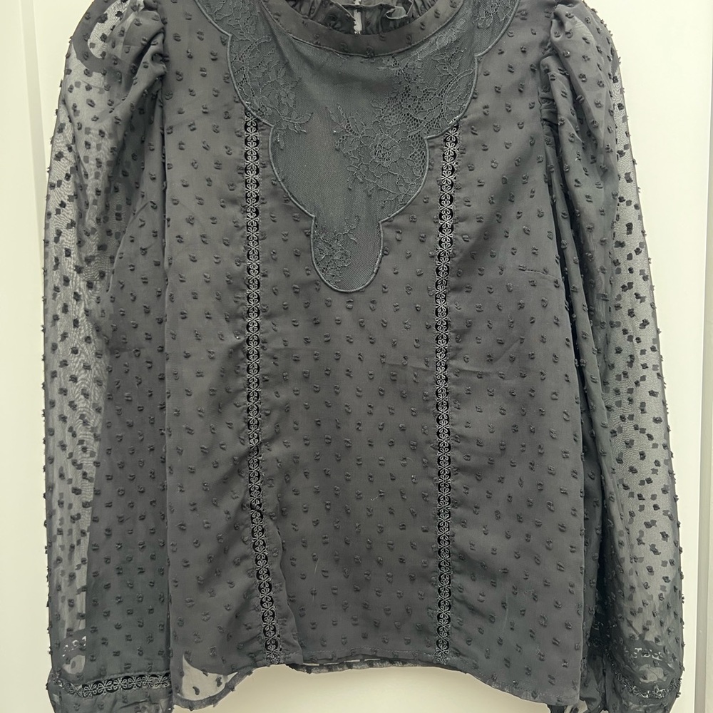 Lulu’s Black Women's Top (NWT)